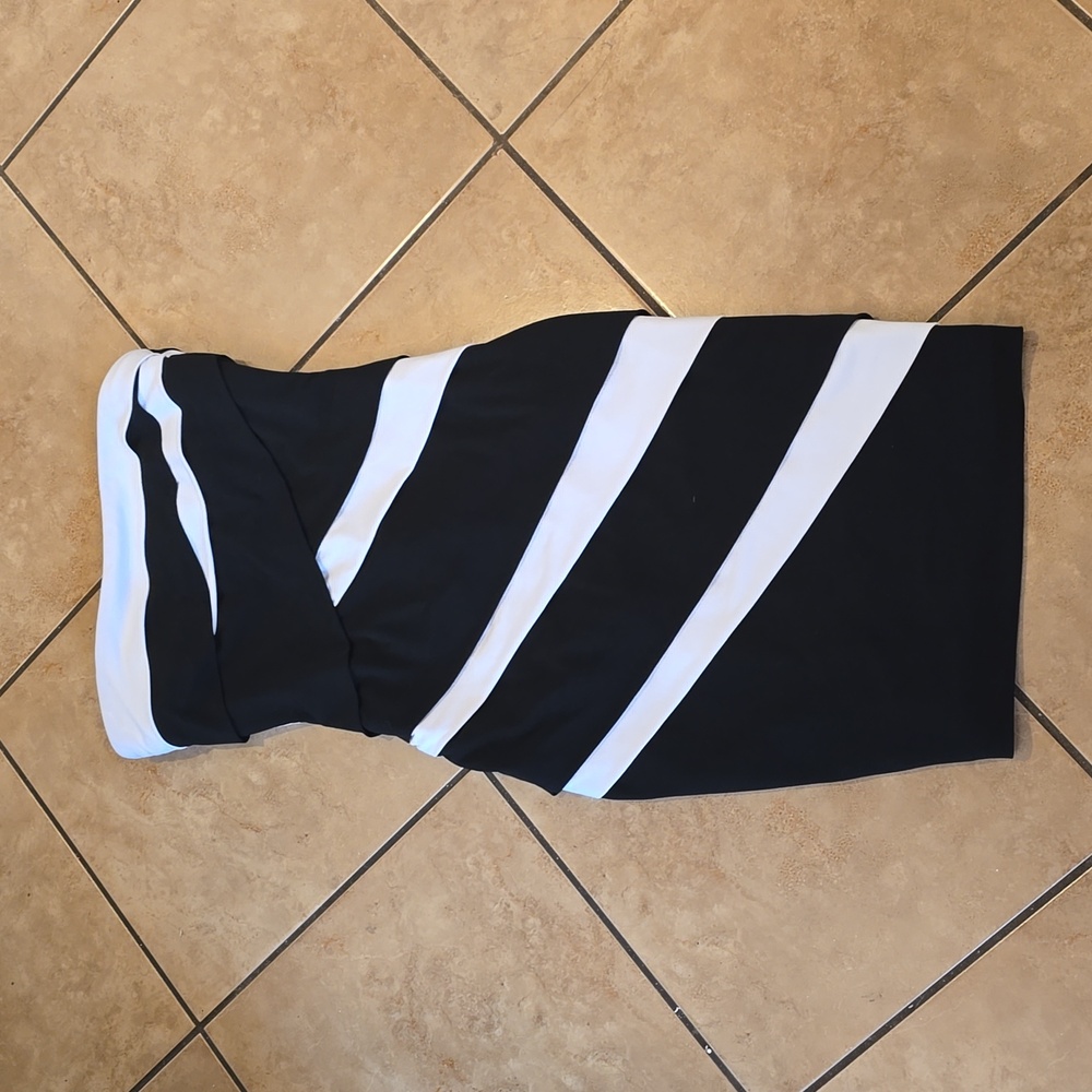 White House Black Market Strapless Cocktail Dress Sz 00